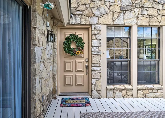 Horseshoe Bay Resort Townhome - Near Lake Lbj!