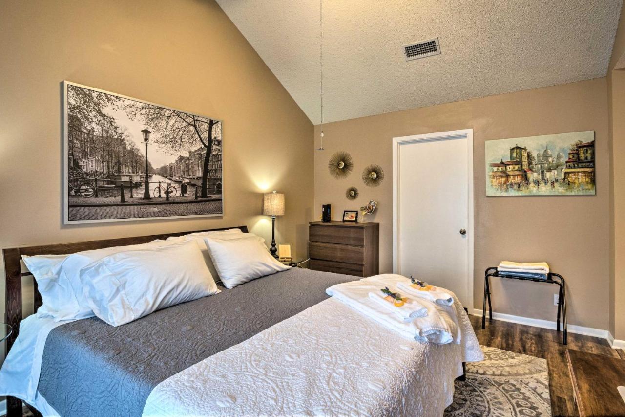 Townhome - Near Lbj! *